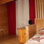 De La Lette 펜션 *